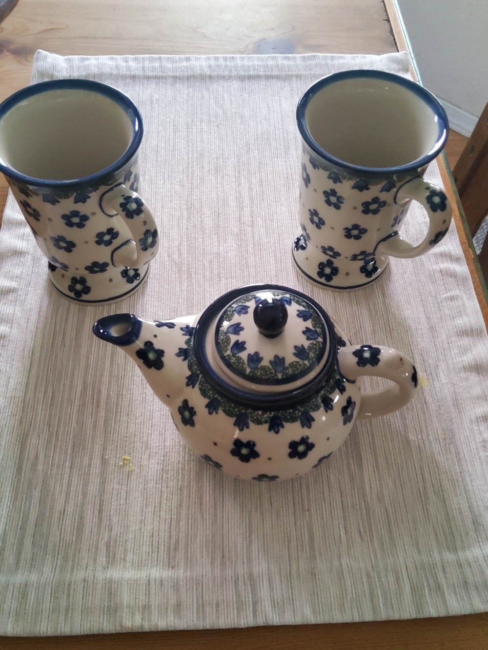 Boleslawiec Tea/Coffee Set (3 Pieces Included) EUC
